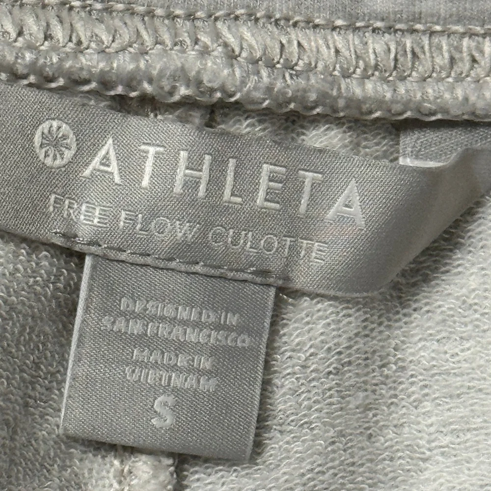 Athleta free flow culotte - Picture 9 of 9